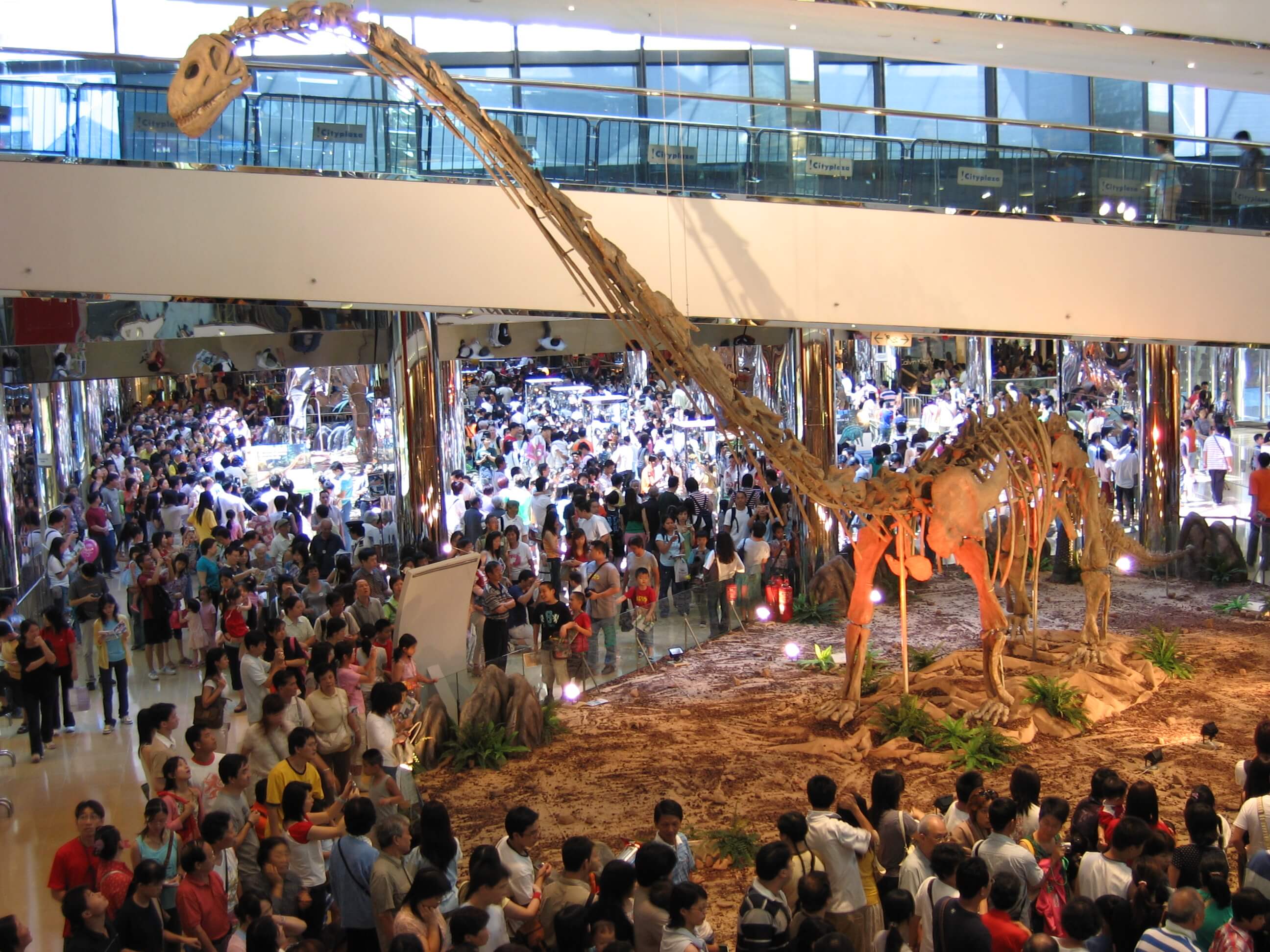2.1 对外巡展 香港展.jpg